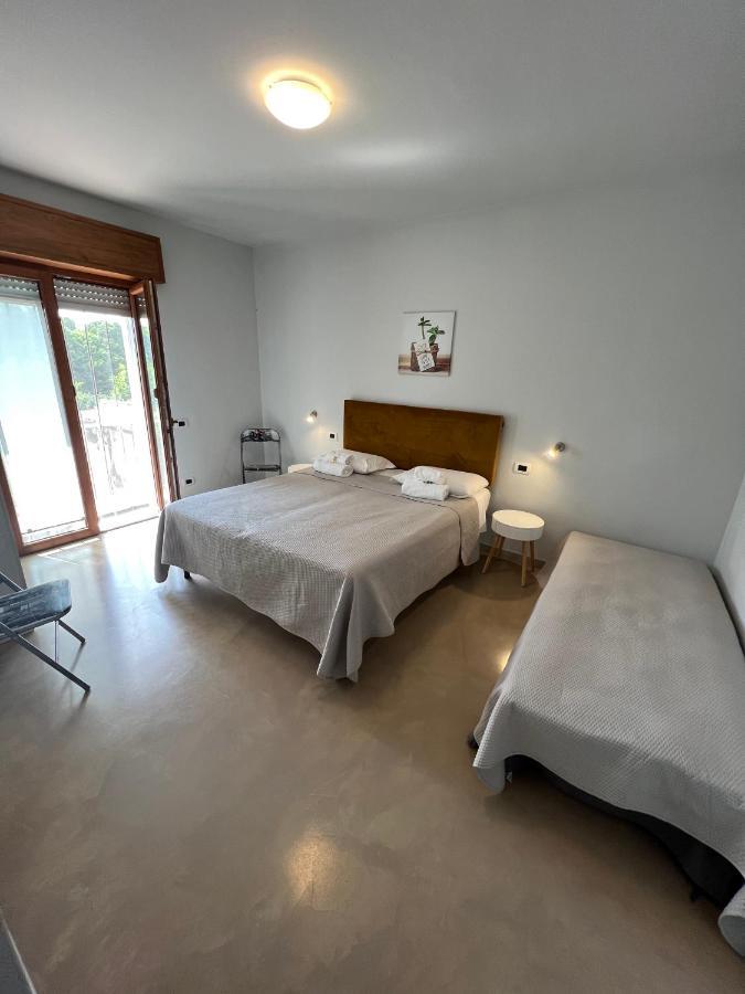 Vanda Luxury House Near Gardaland And Garda Lake Castelnuovo del Garda Exterior photo